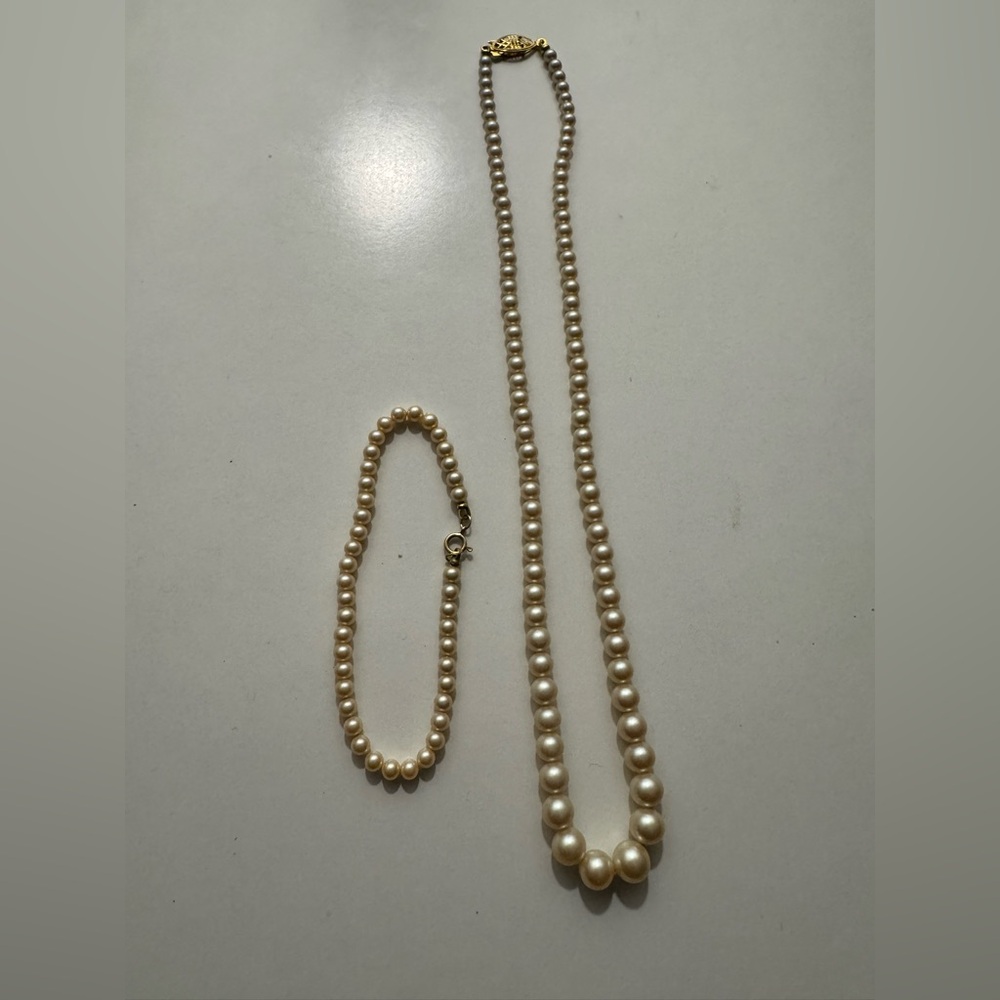 Vintage 10k Clasp Cream Vintage Pearl Necklace & 1/20 14k GF Bracelet